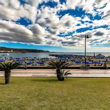 Apartamento Magnificent Beachfront Arona (Tenerife)